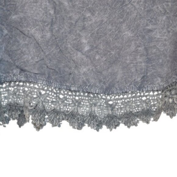 Altar’d State Cold Shoulder Lace Trim Blouse M - Picture 3 of 3